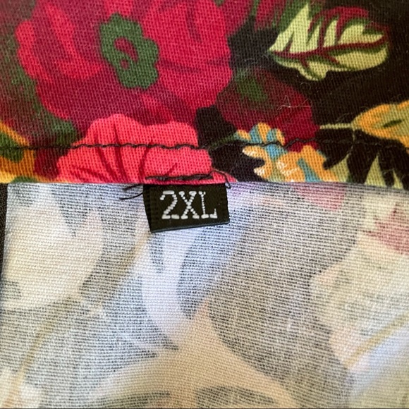 LINDY BOP Audrey Knock-off Black Floral Swing Dress - Picture 5 of 7